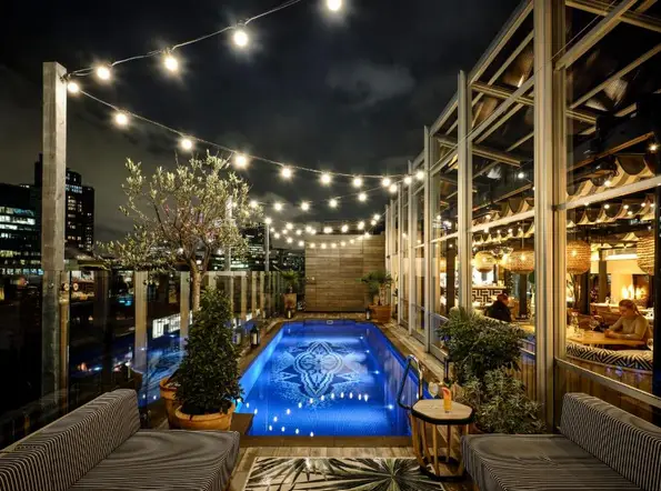 15 DESIGNERSKICH HOTELI W LONDYNIE